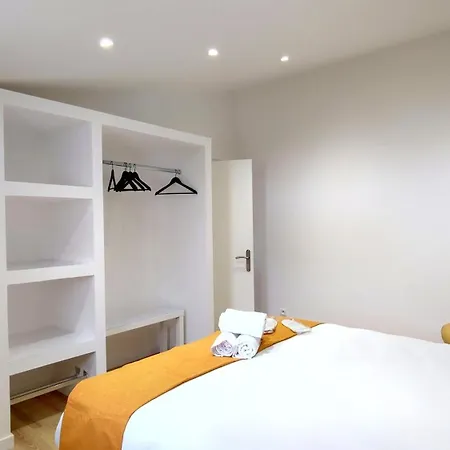 Holiday home En Rouge Et Blanc Yourhosthelper *