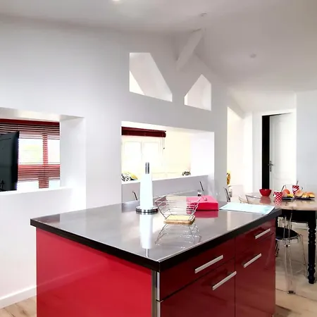 Дом отдыха En Rouge Et Blanc Yourhosthelper
